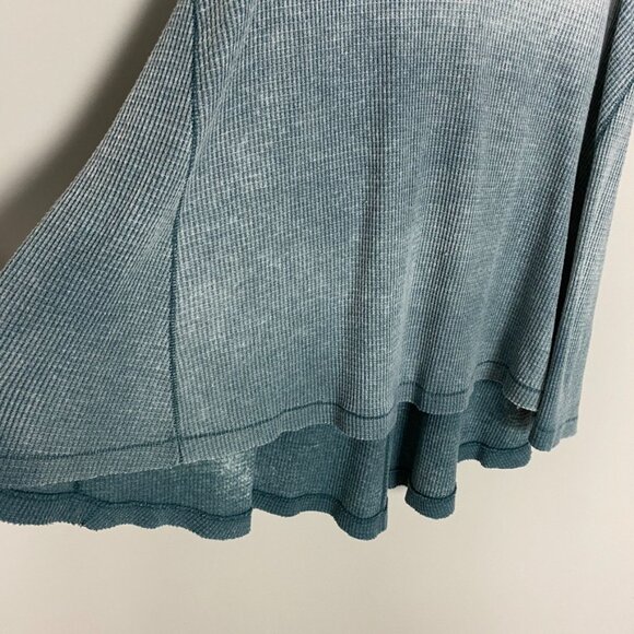 Free People We the Free Blue Ombre Kitten Waffle Knit Tank Top Size S - Picture 4 of 9